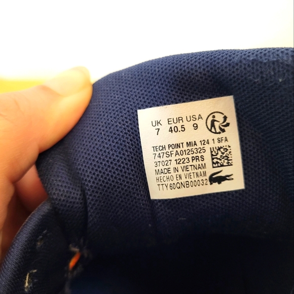 Lacoste Women's Tennis Shoes - Picture 11 of 12